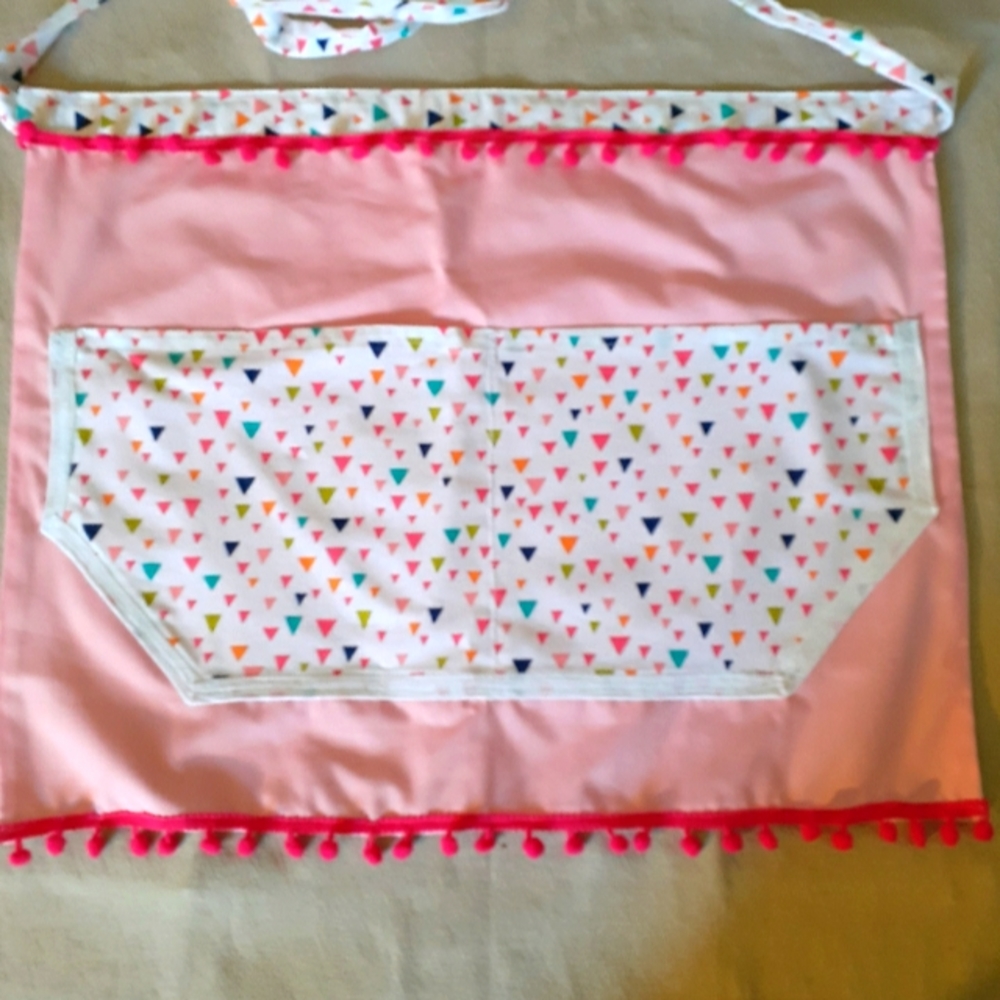 Pom Pom Apron